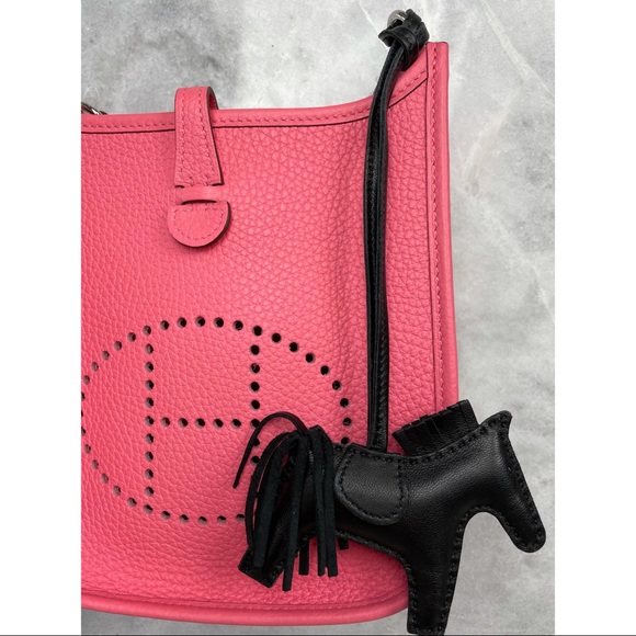 SOLD🖤Hermès Lambskin So Black Noir Rodeo Horse Charm MM - Picture 10 of 10